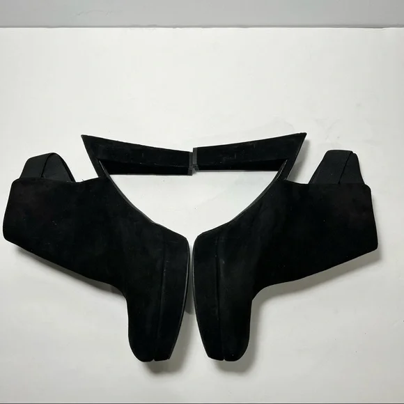 Stuart Weitzman - Picture 7 of 16